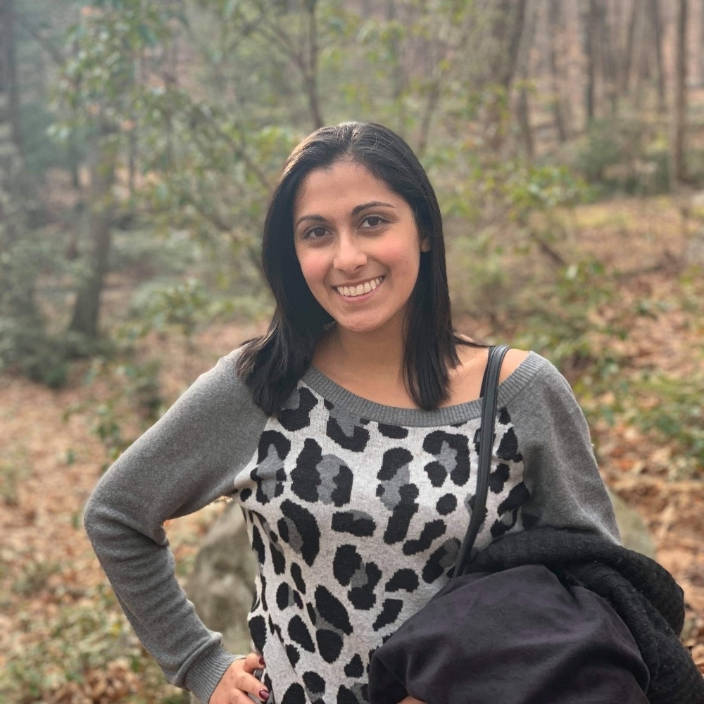 Meet your Posher, Liana